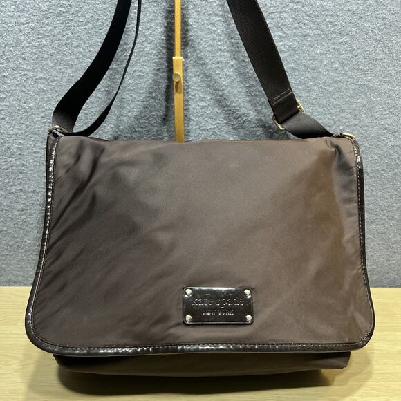 Kate Spade Messenger/Diaper Nylon Bag Brown - Picture 1 of 12
